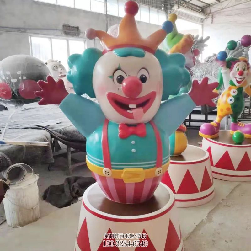 郴州公园小丑雕塑 酒店门口雕塑 彩绘摆件 郴州公园小丑雕塑 酒店门口雕塑 彩绘摆件
